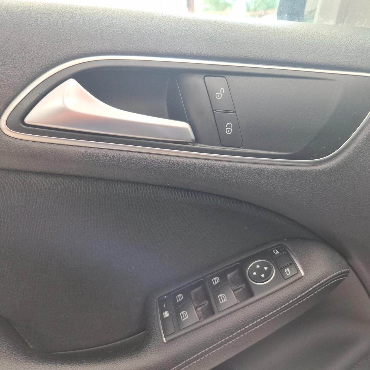 Mercedes-benz B 180 CDI Automatic Executive