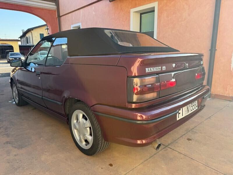 Renault R 19 1.8 SPI 16 V Cabriolet