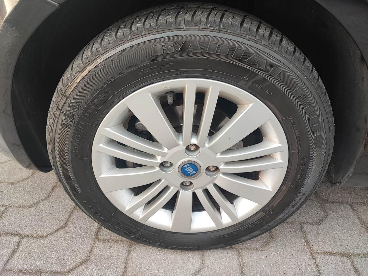 Fiat Grande Punto 5 porte cambio aut.