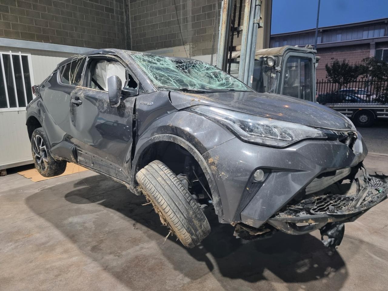 Toyota C-HR 1.8 Hybrid E-CVT Trend