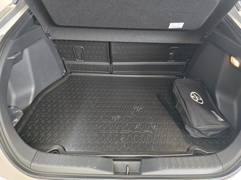 Toyota C-HR 1.8 hev Trend fwd e-cvt