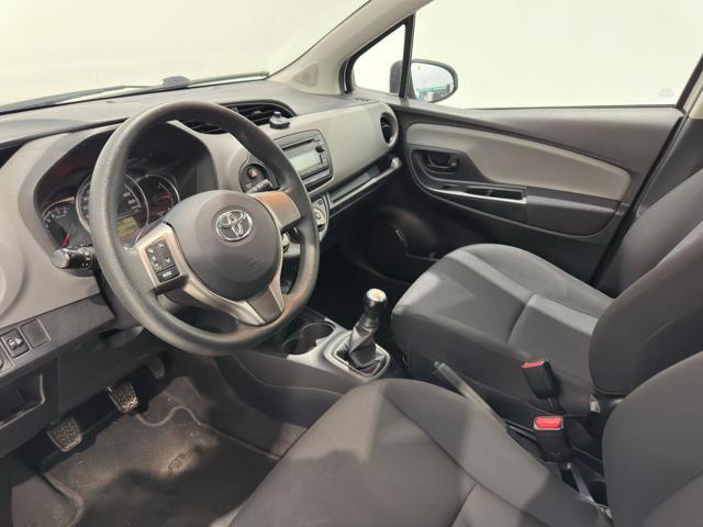 TOYOTA Yaris 1.0 5 porte Lounge
