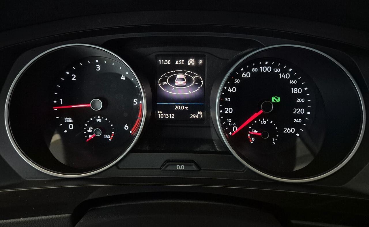 Volkswagen Tiguan 2.0 150cv 4Motion DSG CarPlay RADAR Finanziabile