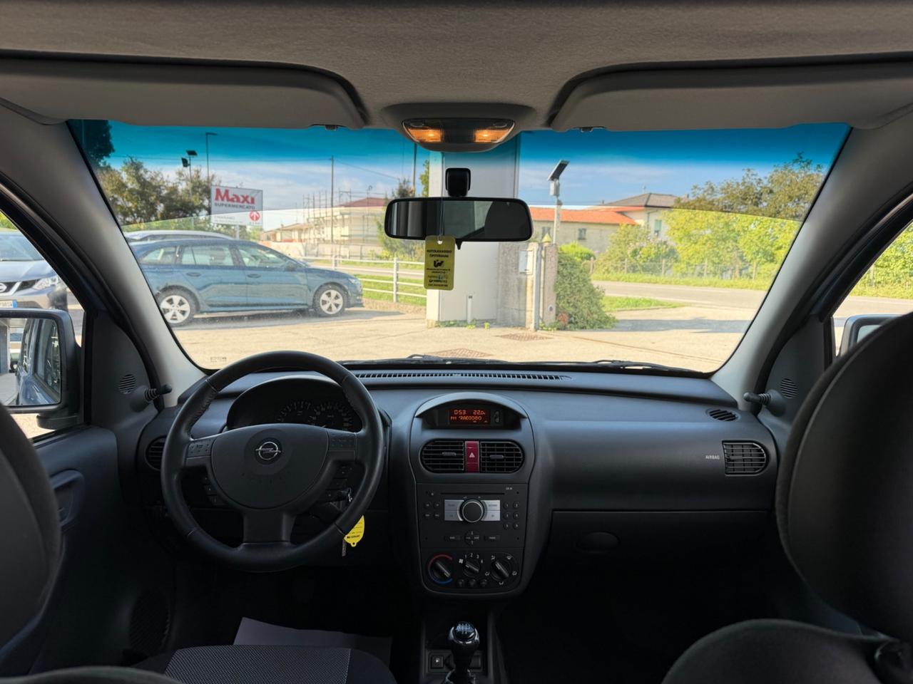 Opel Combo 1.6 benzina , metano