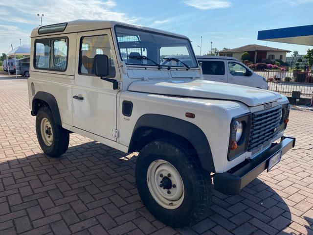 LAND ROVER Defender 90 2.5 Td5 3 posti