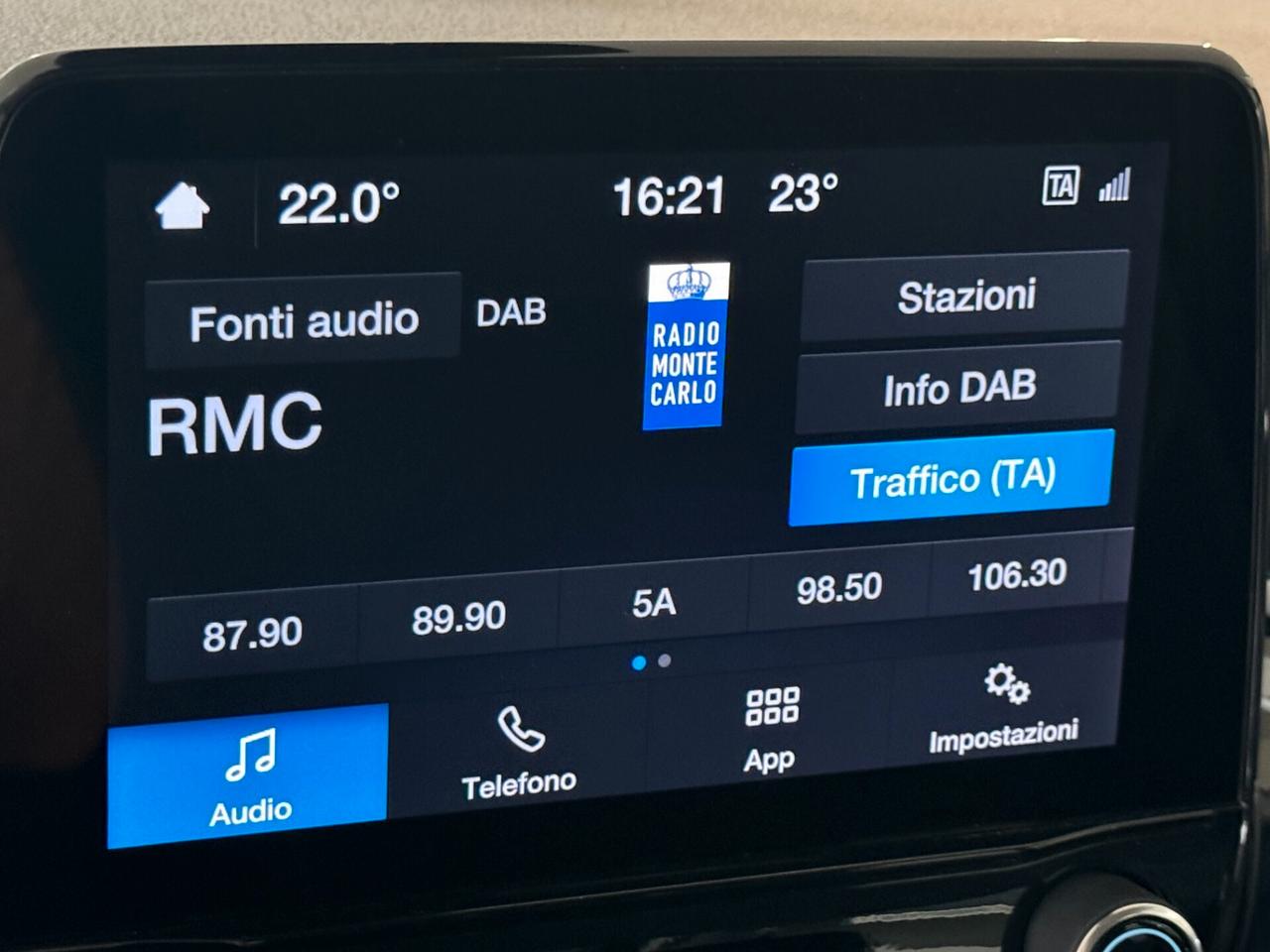 Ford Fiesta 5p 1.1 Titanium 75cv Led App conn Cam 16" (Neopat)