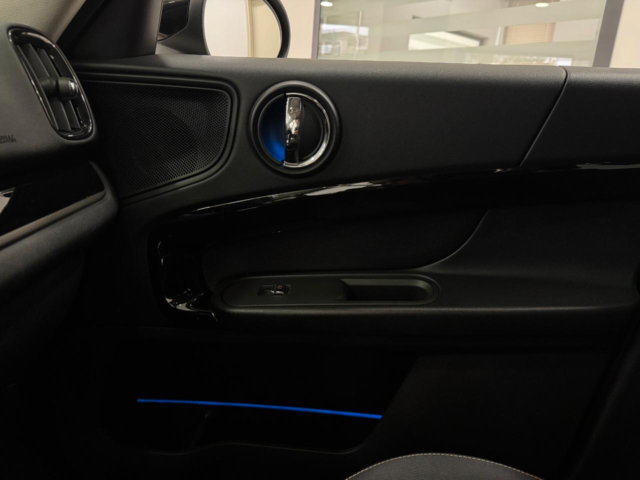 Mini Countryman Cooper D 150CV