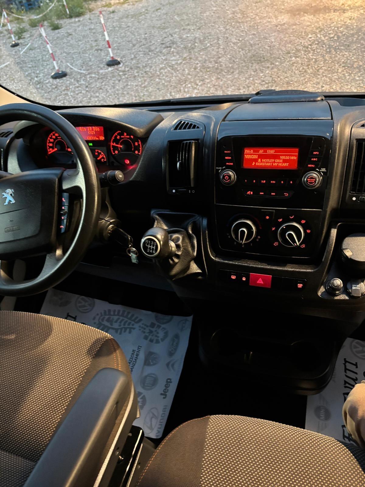 PEUGEOT BOXER FURGONE 3 POSTI DIESEL 2.2 IVA ESPOSTA