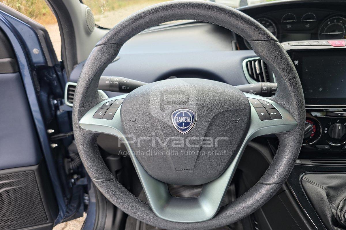 LANCIA Ypsilon 1.0 FireFly 5 porte S&S Hybrid Silver Plus