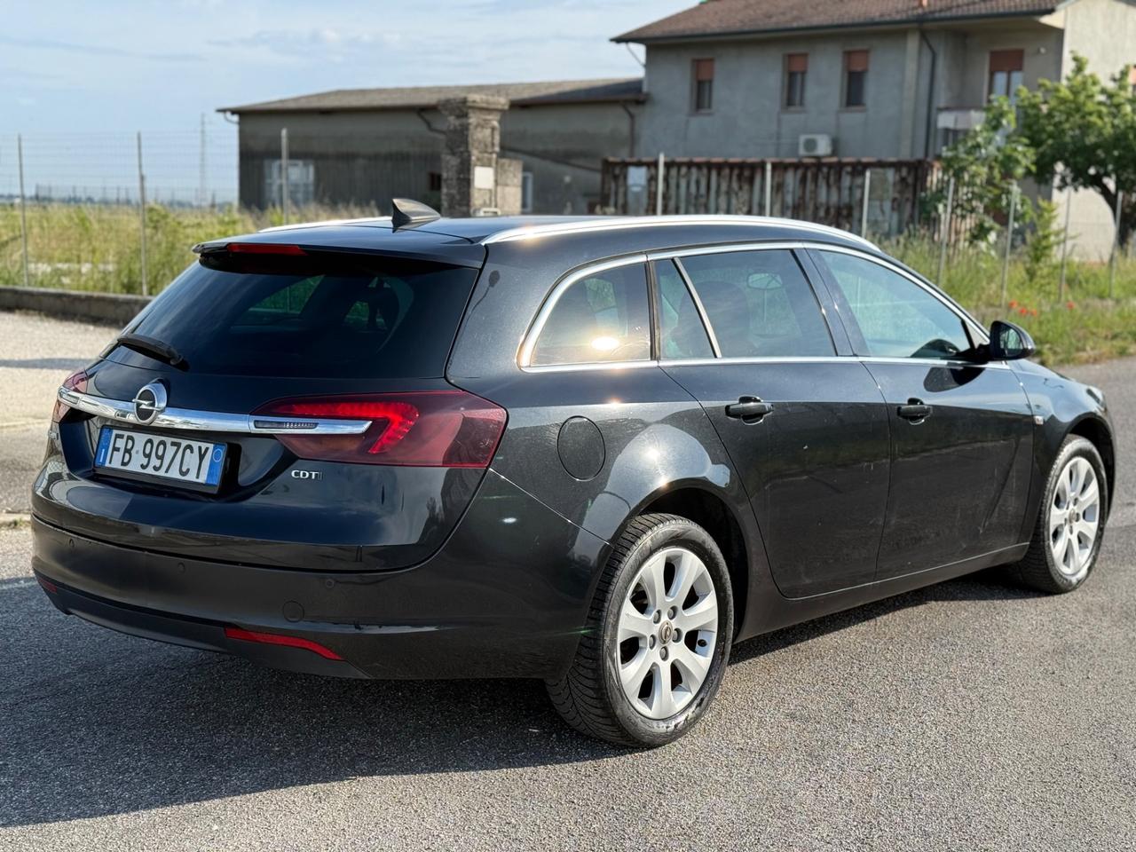 Opel Insignia 1.6 CDTI 136CV Sports Tourer aut. Cosmo