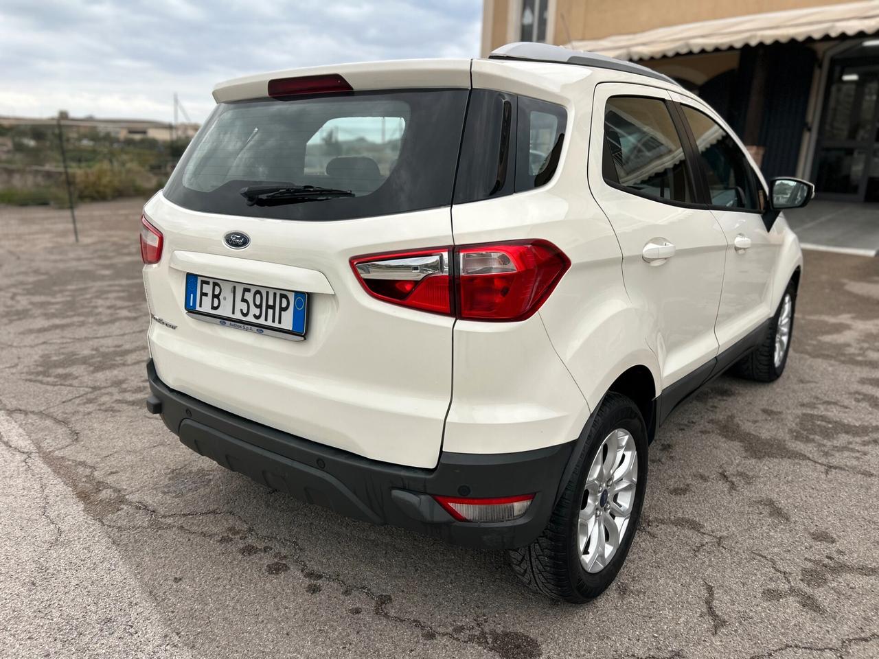 Ford EcoSport 1.5 TDCi 95 CV Business 10/2015