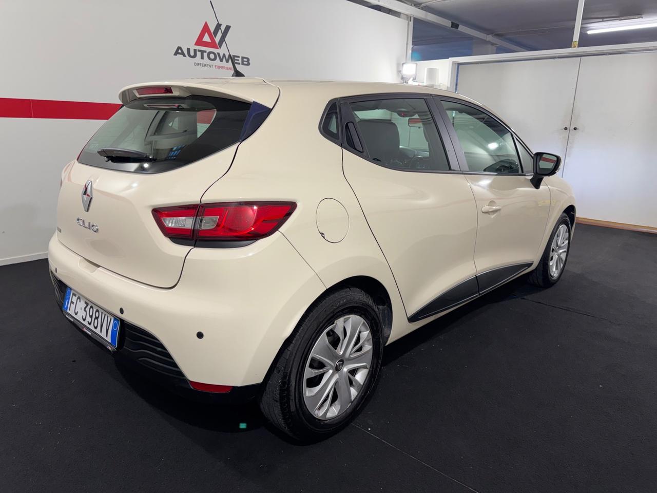 Renault Clio 1.2 75CV 5 porte Life