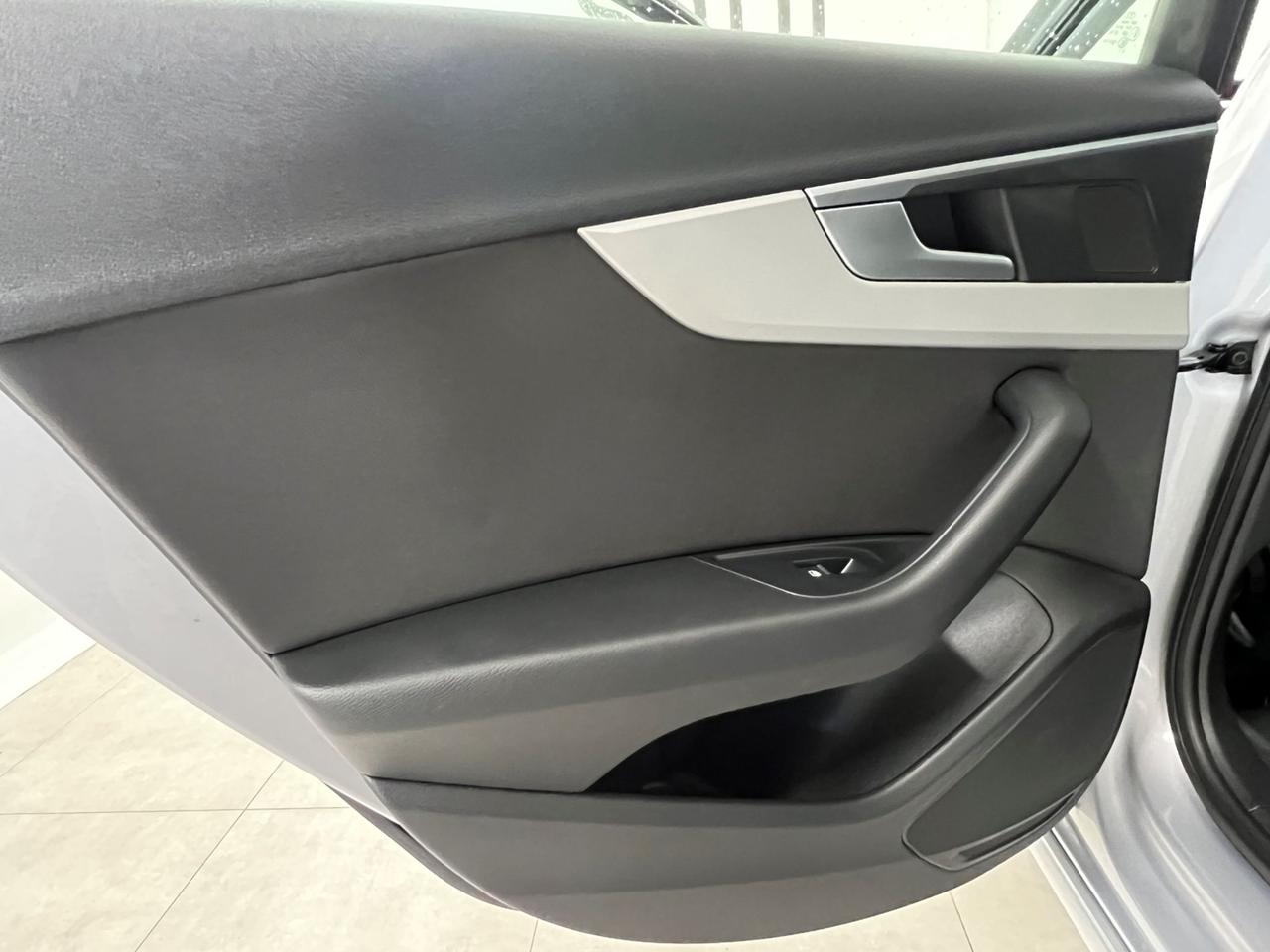 AUDI A4 V 2019 Avant A4 Avant 40 2.0 g-tron Business Advanced 170cv s-tronic