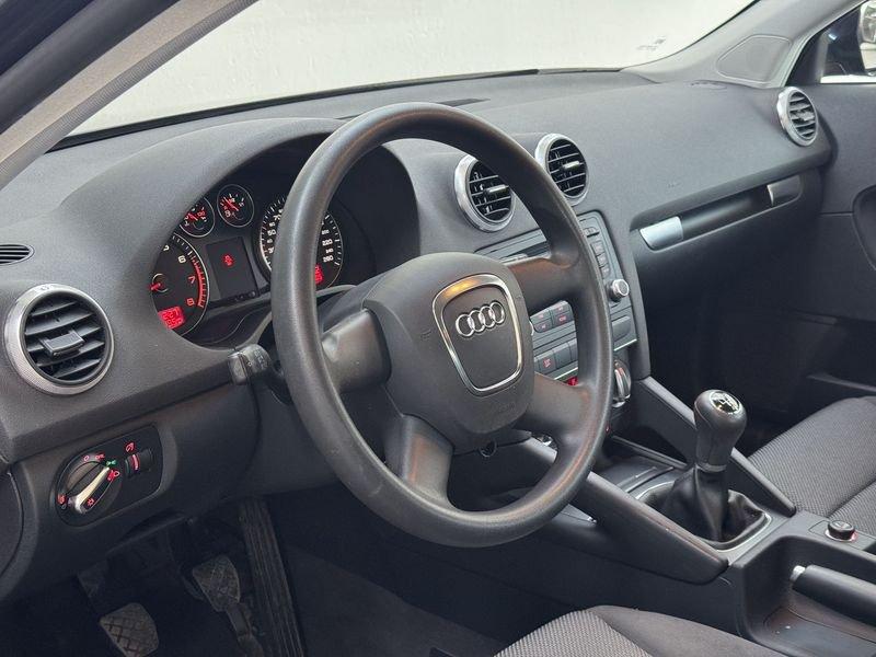 Audi A3 1.6 Attraction NEOPATENTATI UNIPROPRIETARIO