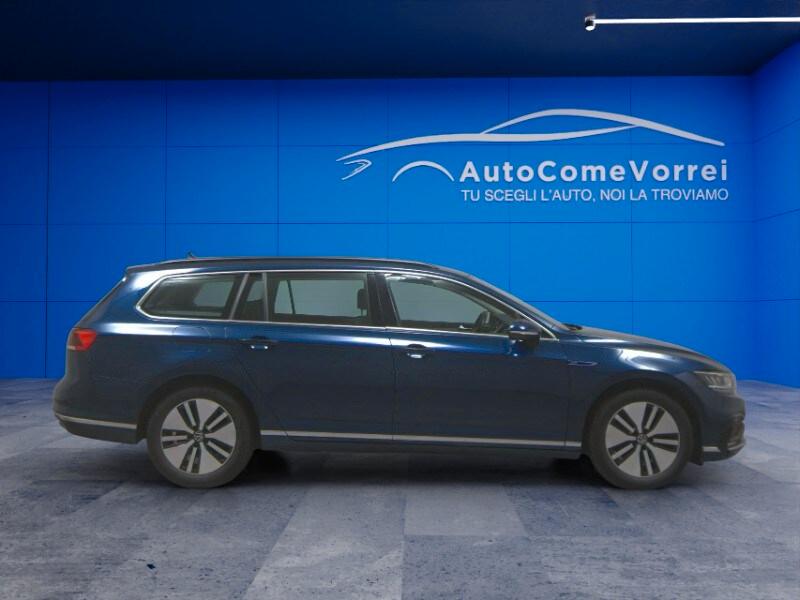VOLKSWAGEN Passat 8ª serie Passat Variant 1.4 ...