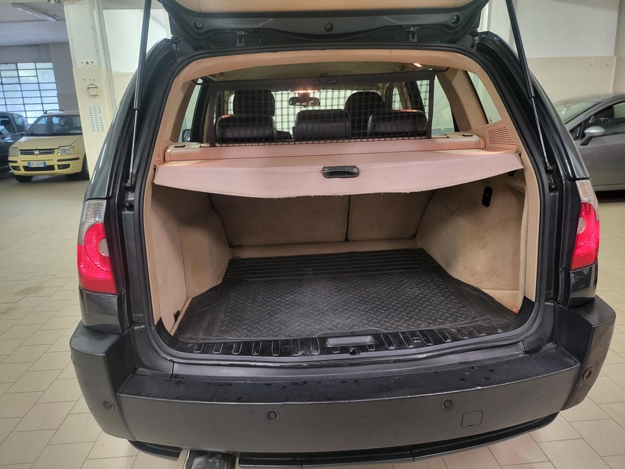 Bmw X3 2.0d cat Futura