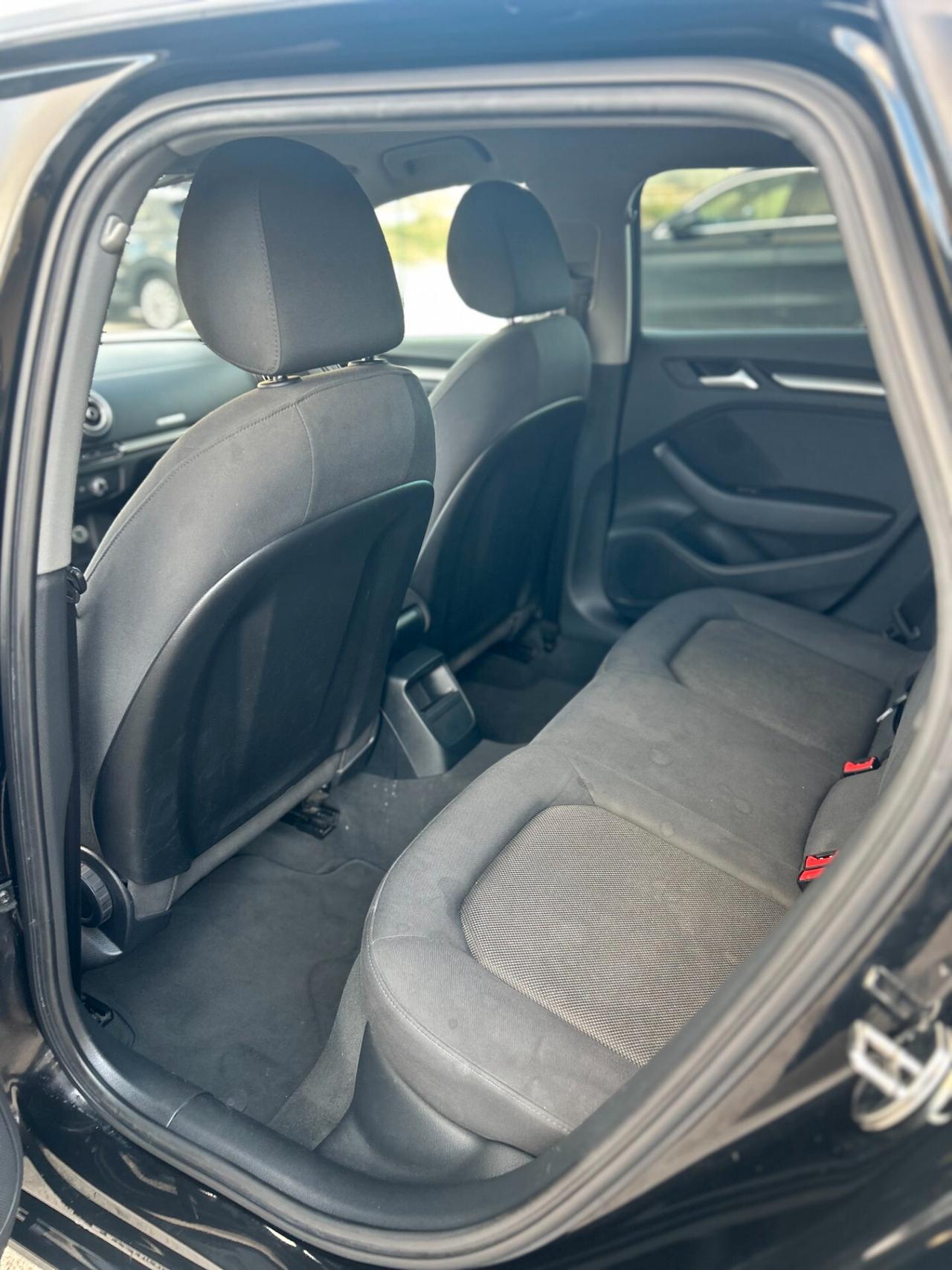 Audi A3 SPB 1.6 TDI 116 CV Sport - 08/2018