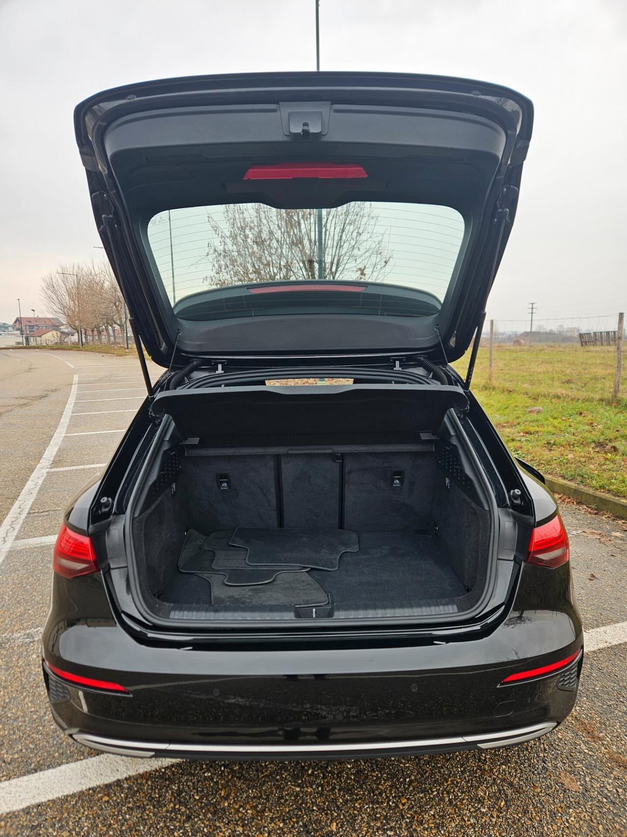 Audi A3 SPB 35 2.0 TDI S tronic Business Advanced