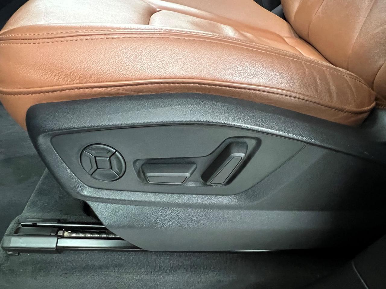 AUDI Q7 II 2019 Q7 50 3.0 tdi mhev Business quattro tiptronic