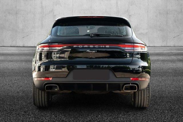 PORSCHE Macan 2.0