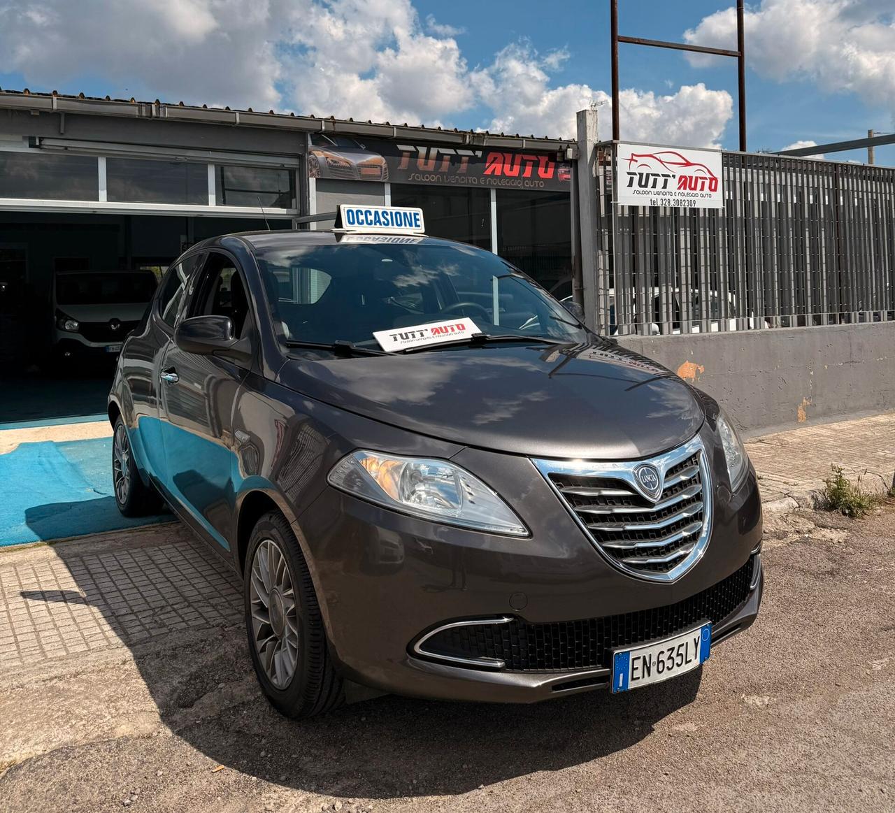 Lancia Ypsilon 1.2 69 CV 5 porte S&S Platinum