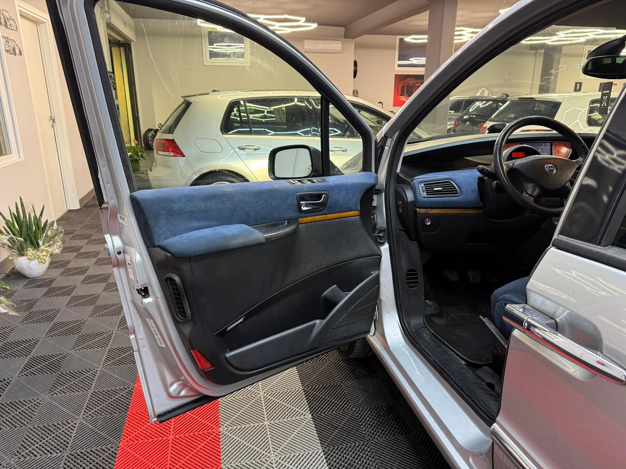 Lancia Phedra 2.0 MJT - FABIANOAUTO