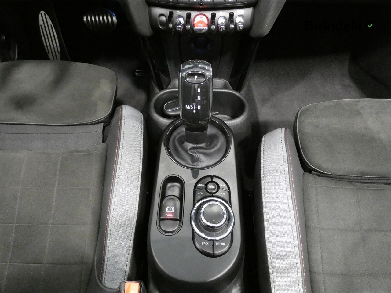 MINI Mini Cabrio (F57) - Mini 2.0 John Cooper Works JCW Cabrio