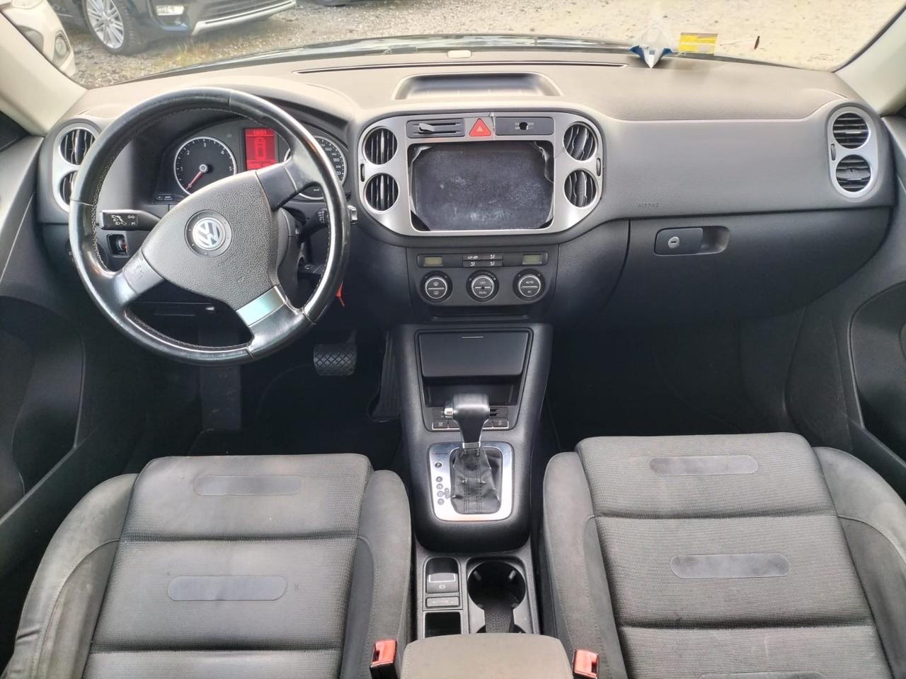 Volkswagen Tiguan 2.0 16V TDI DPF Trend & Fun (18°)