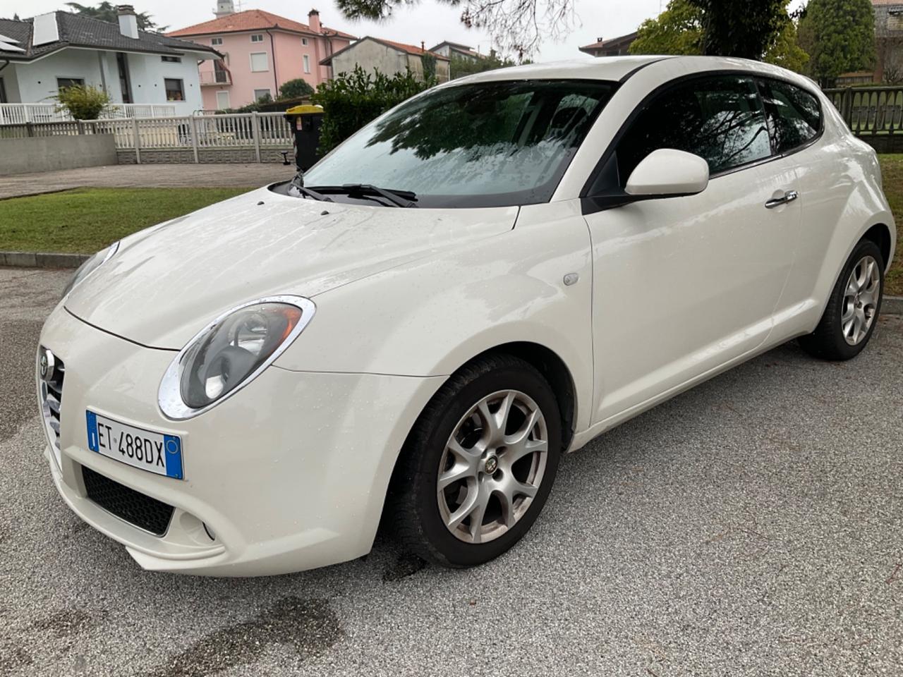 Alfa Romeo MiTo 1.3 JTDm 85 CV S&S Distinctive