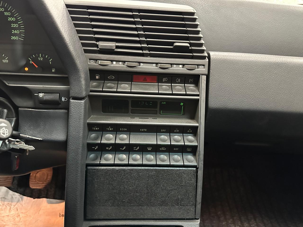 Alfa Romeo 164 2.0i V6 turbo cat 201 CV Super 1994