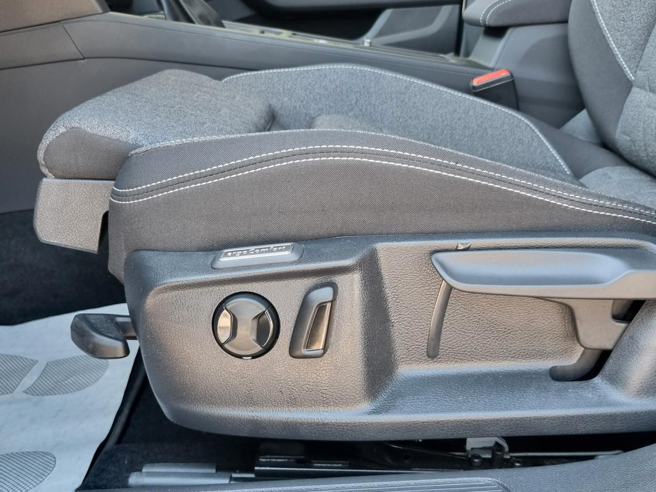 Volkswagen Passat Variant 2.0 TDI SCR EVO Business 150cv
