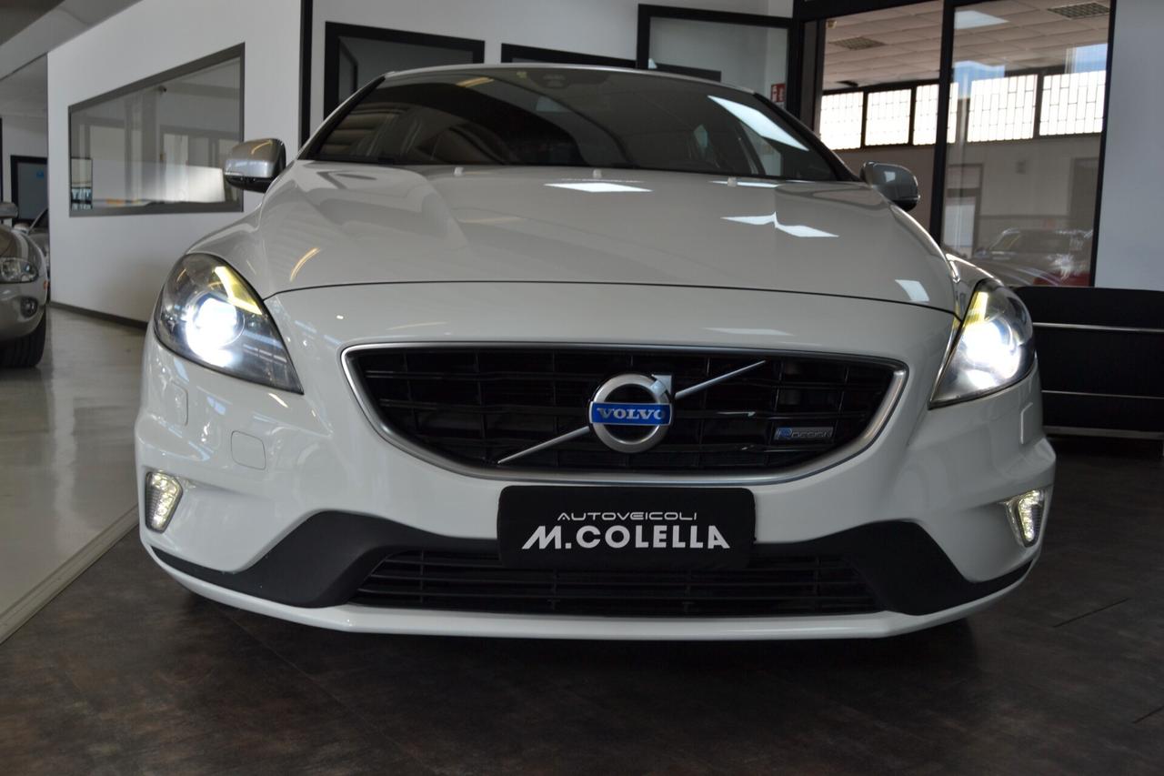 Volvo V40 D2 1.6 R-Design UniPro/Navi/Xenon/Cruse/Pelle