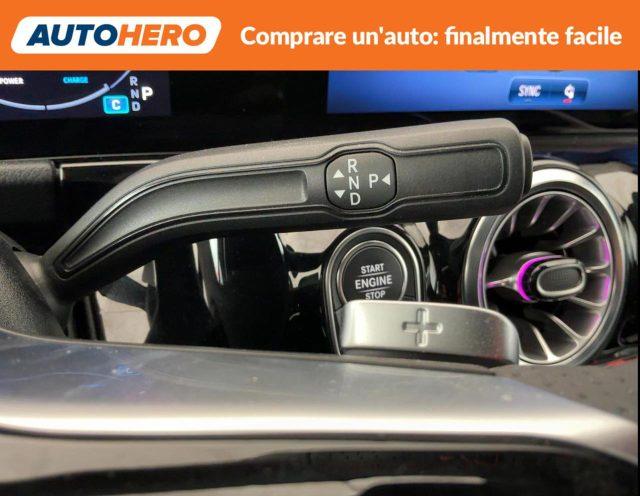 MERCEDES-BENZ B 180 Automatic AMG Line Premium