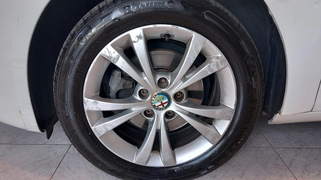 Alfa Romeo Giulietta 1.4 Turbo 105 CV Progression