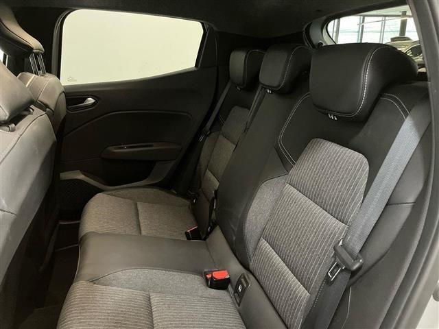 RENAULT Clio 5 Porte 1.6 E-Tech full hybrid 145cv Techno A