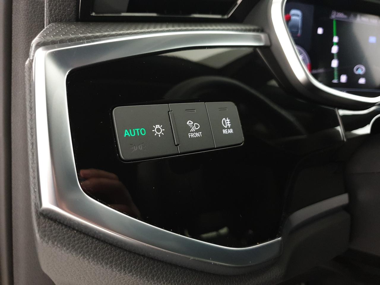 Sportback 35TDI 150CV S tronic Identity Black