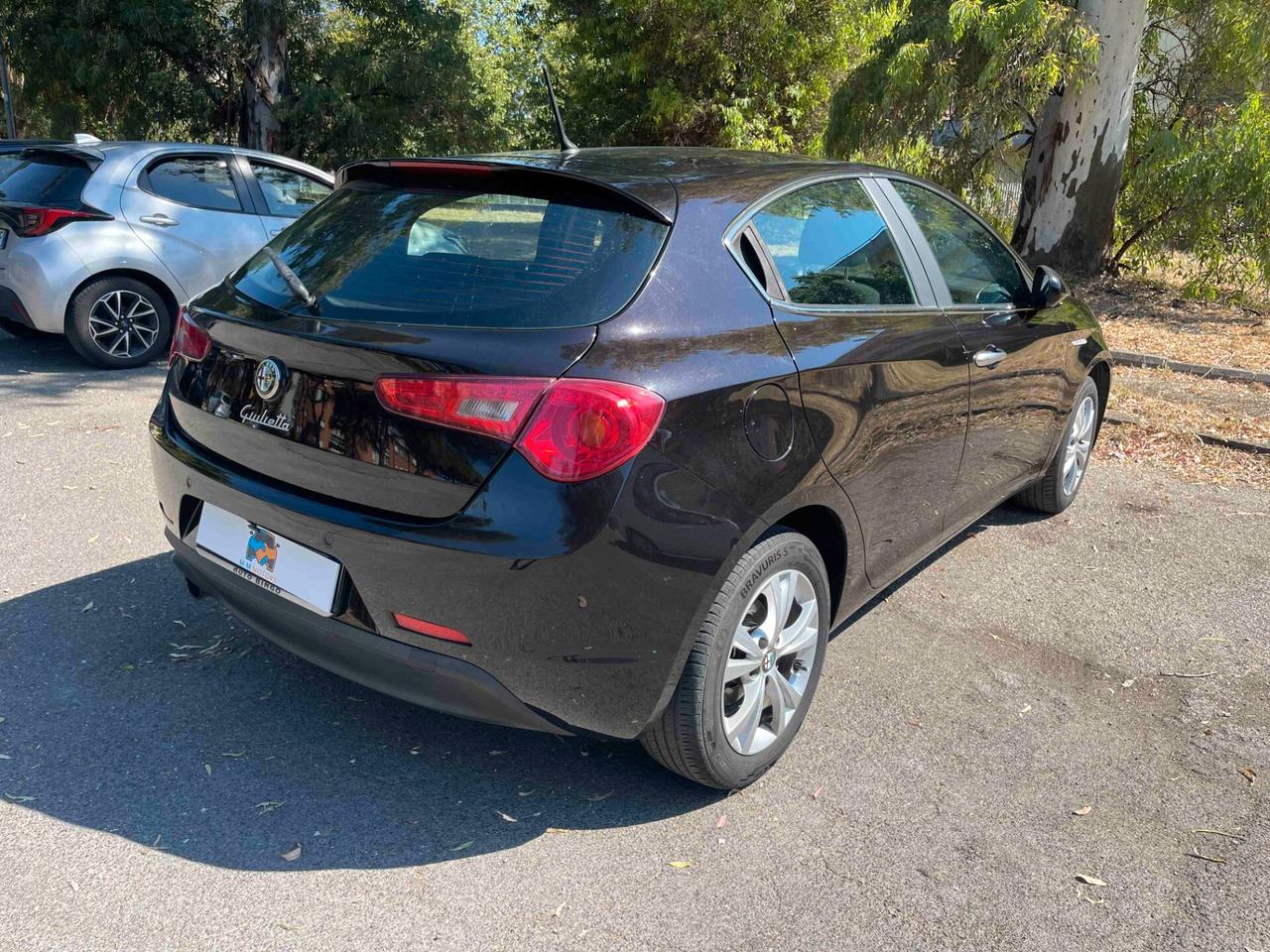 Alfa Romeo Giulietta 1.6 JTDm-2 105 CV Distinctive NEOPATENTATI