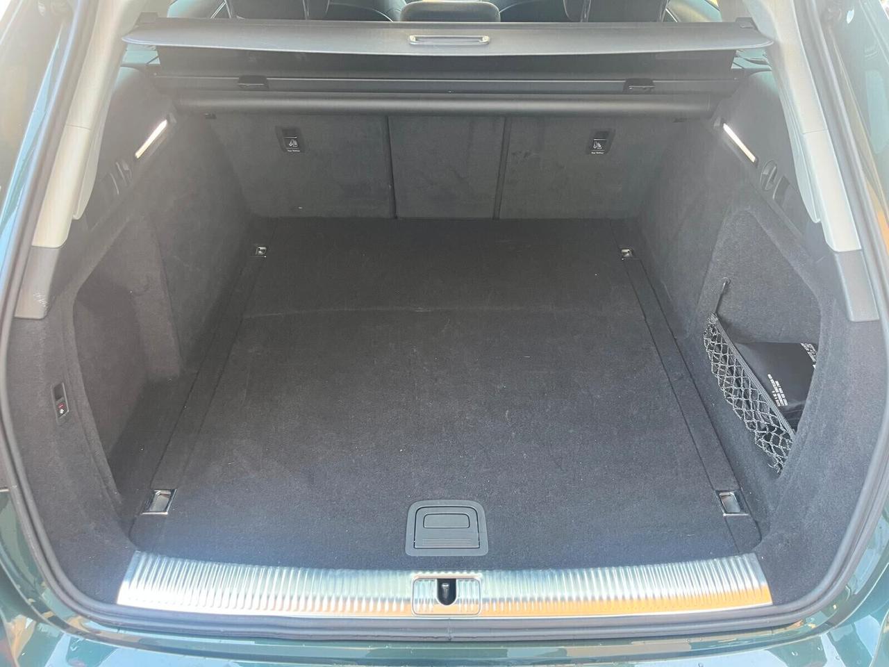 Audi A4 Avant 35 TDI S-tronic Business Sport Gancio