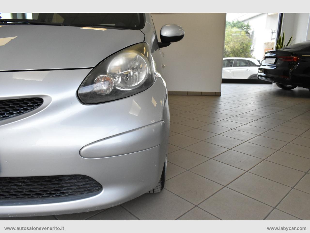 TOYOTA Aygo 1.0 VVT-i 5p. Sol