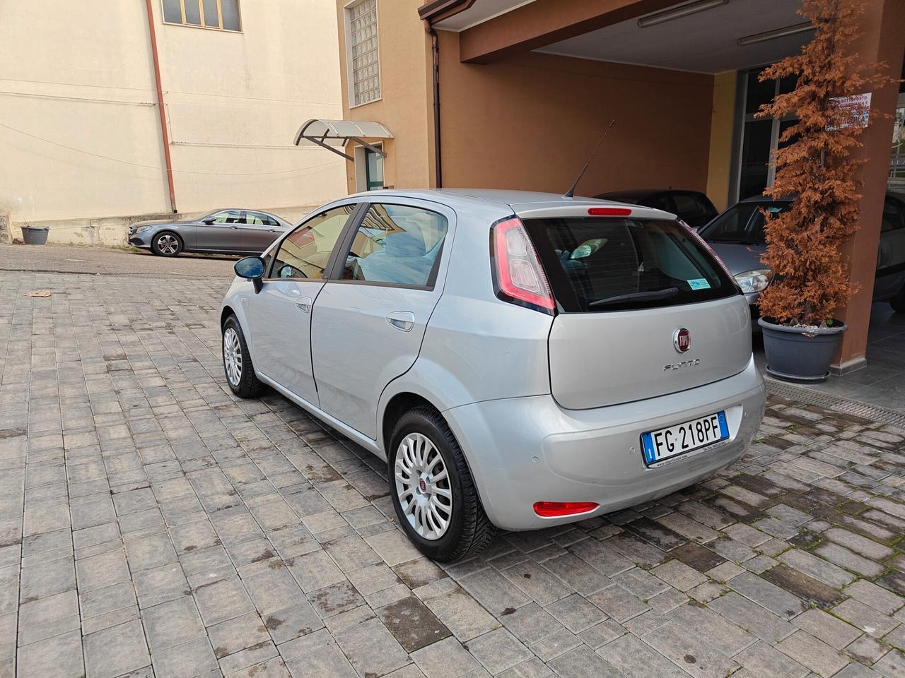 Fiat Punto 1.3 MJT II 75 CV 5 porte