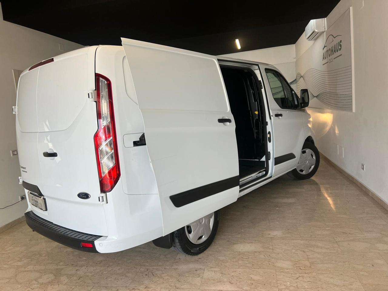 Ford Transit Custom 320 2.0 tdci 130 cv - Furgone