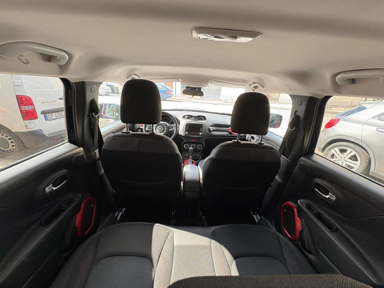Jeep Renegade 2.0 Mjt 4WD Active Drive Sport
