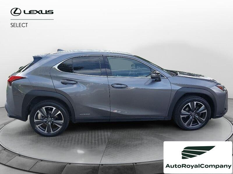 Lexus UX Hybrid Executive