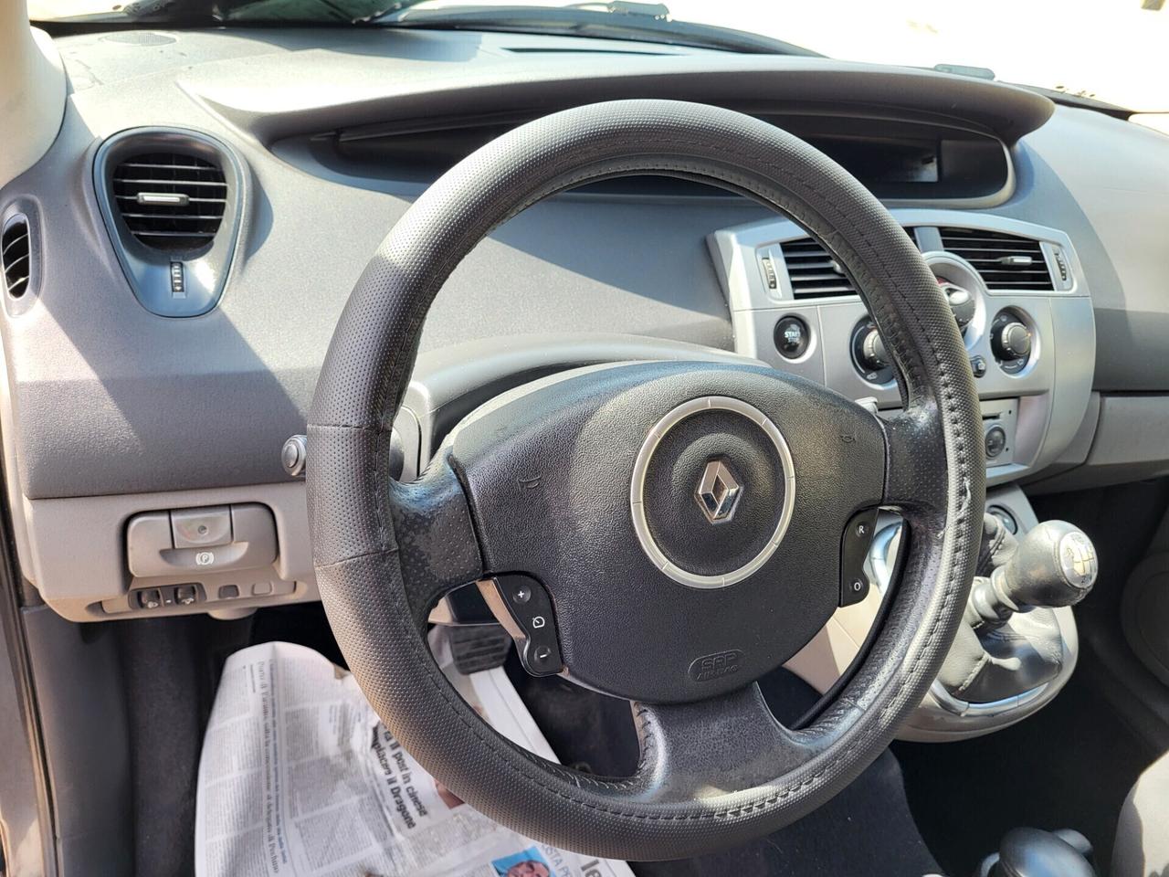 RENAULT SCENIC 1,5 dCi-TAGLIANDO NUOVO
