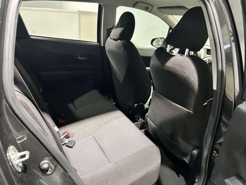 Toyota Yaris 1.5 Hybrid Lounge AREA C FREE