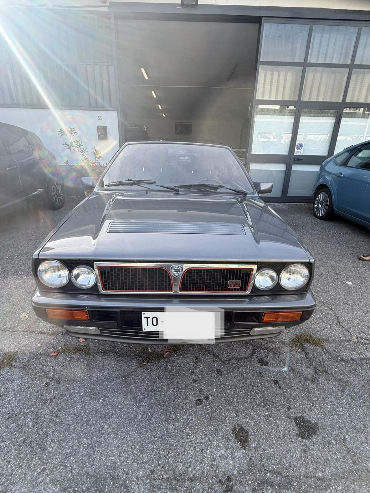 Lancia Delta 2.0i.e. turbo 16V HF integrale