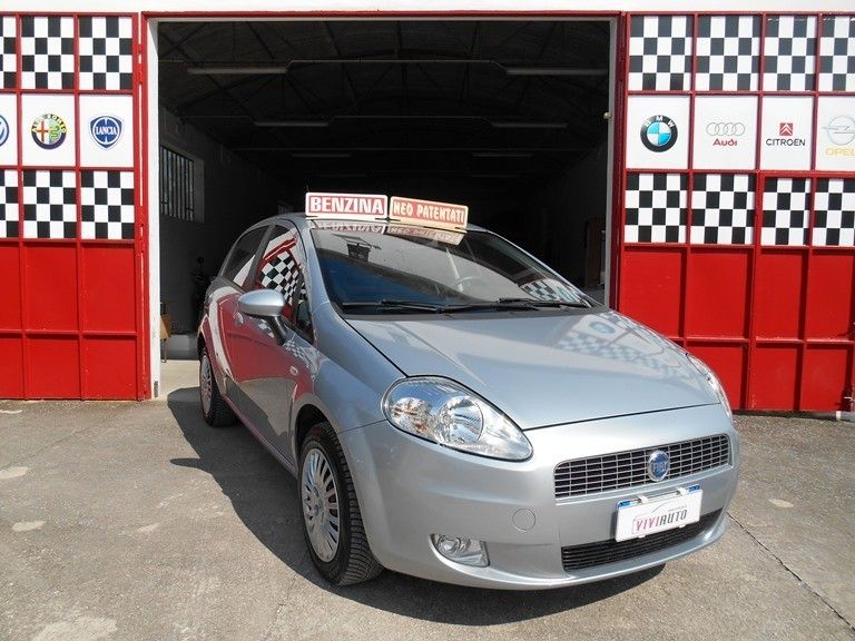 FIAT GRANDE PUNTO CON SOLI KM 86000 NEOPATENTATI