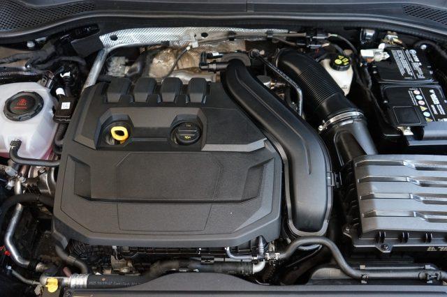 CUPRA Leon Sportstourer 1.5 Hybrid 150 CV DSG