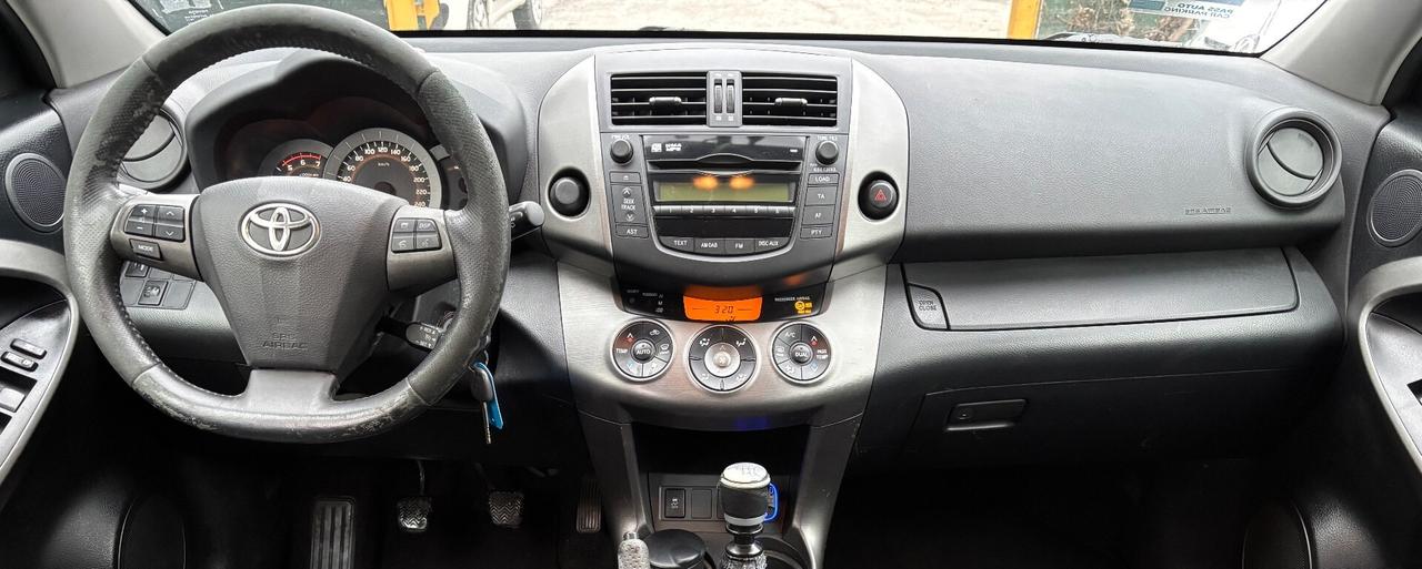 Toyota RAV 4 - 2.2 D-4D 150 CV