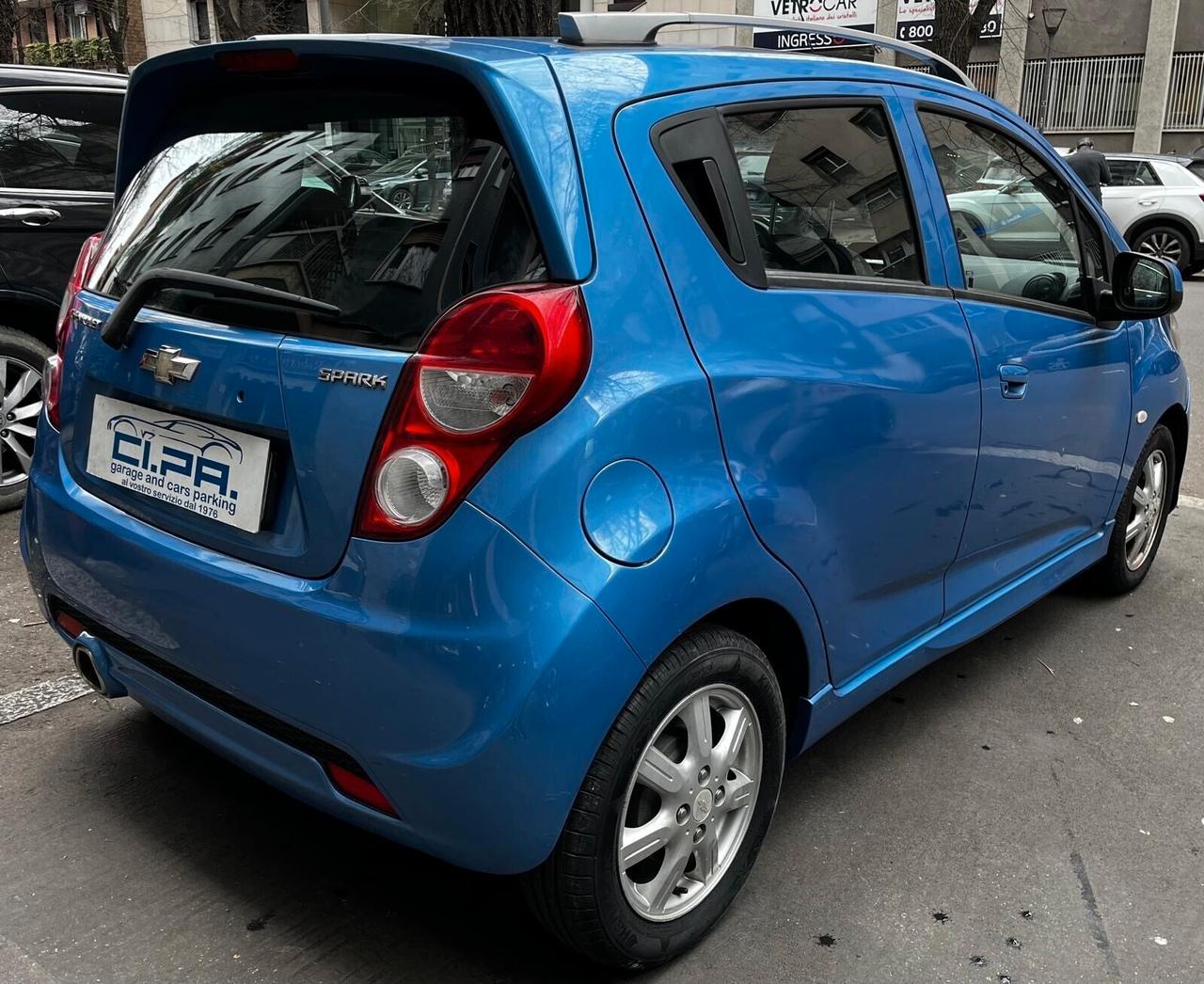 Chevrolet Spark 1.0 LT